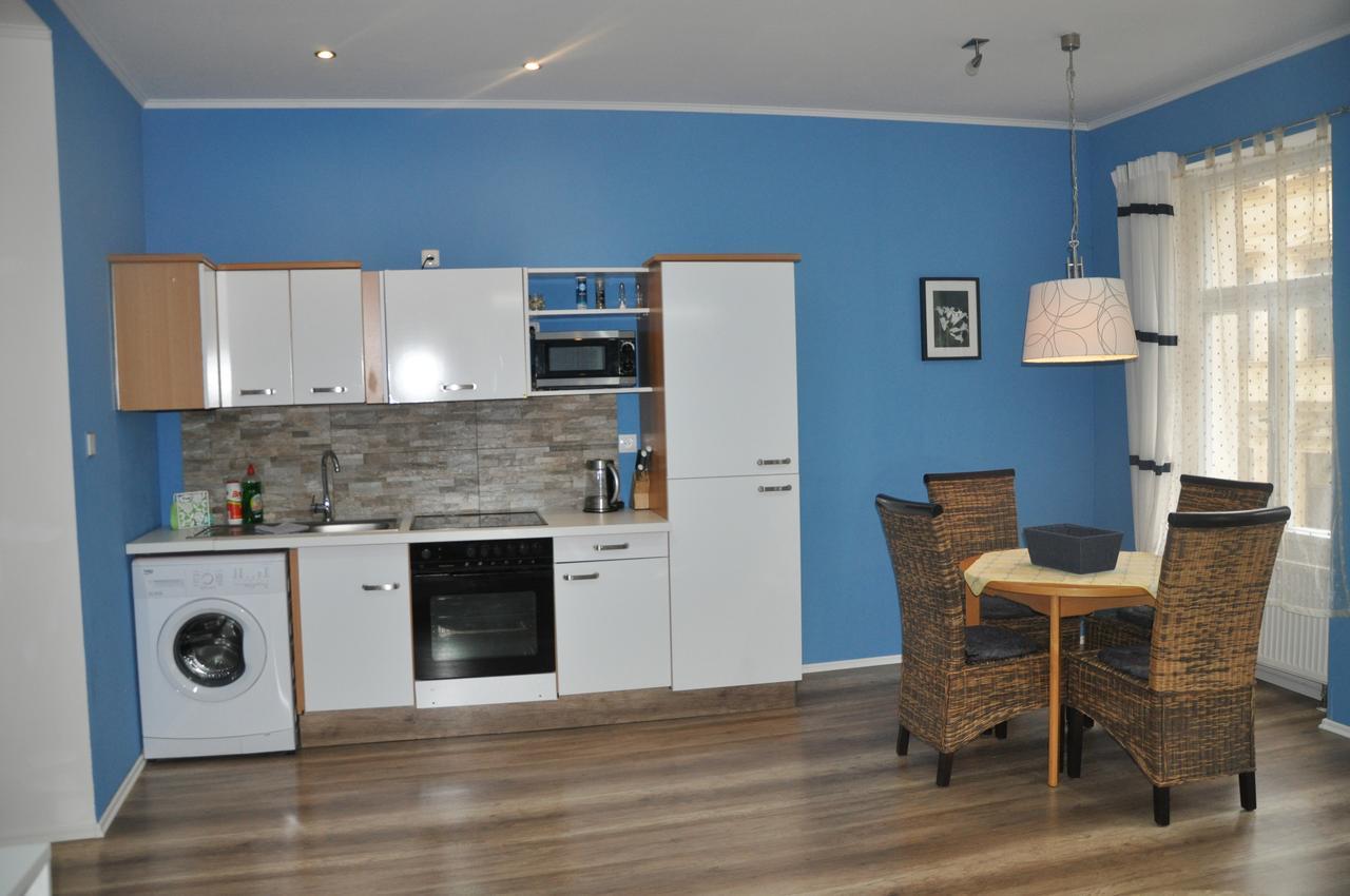 Apartman Lukas การ์โลวีวารี ภายนอก รูปภาพ